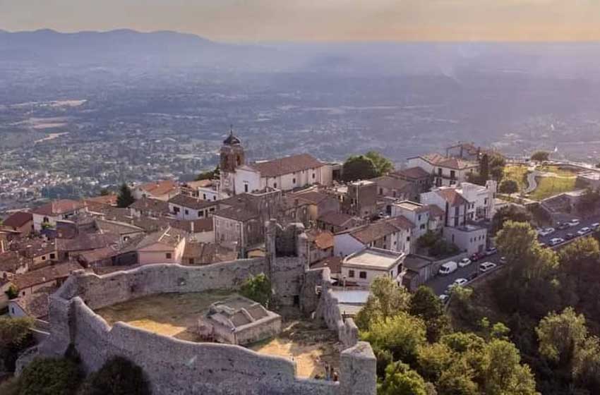 Castel San Pietro Romano