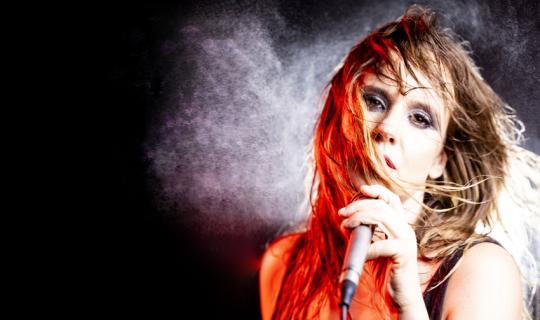 Ariccia, grande attesa per la prima stagionale al Teatro Bernini con Elisa Di Eusanio in “Club 27”