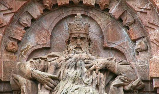 Albano Laziale: tra papi e invasori. Dissertazioni a episodi sulla città, e relativi itinerari paesaggistici e storici (ep.4)